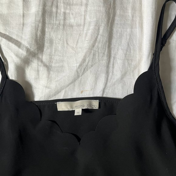 Monk and Lou Scallop Tank - Picture 2 of 3